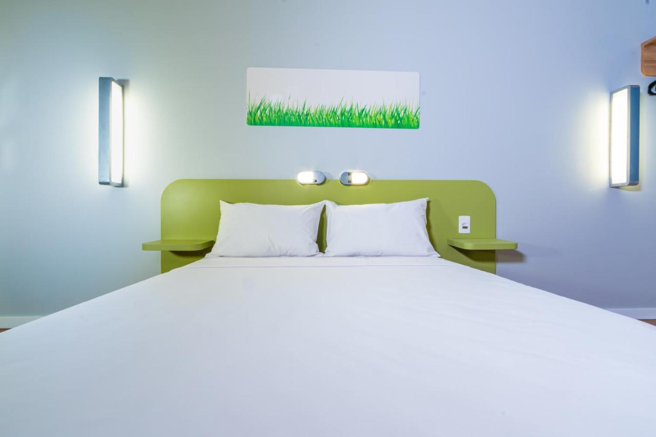 Ibis Budget Fortaleza Praia De Iracema Exterior photo