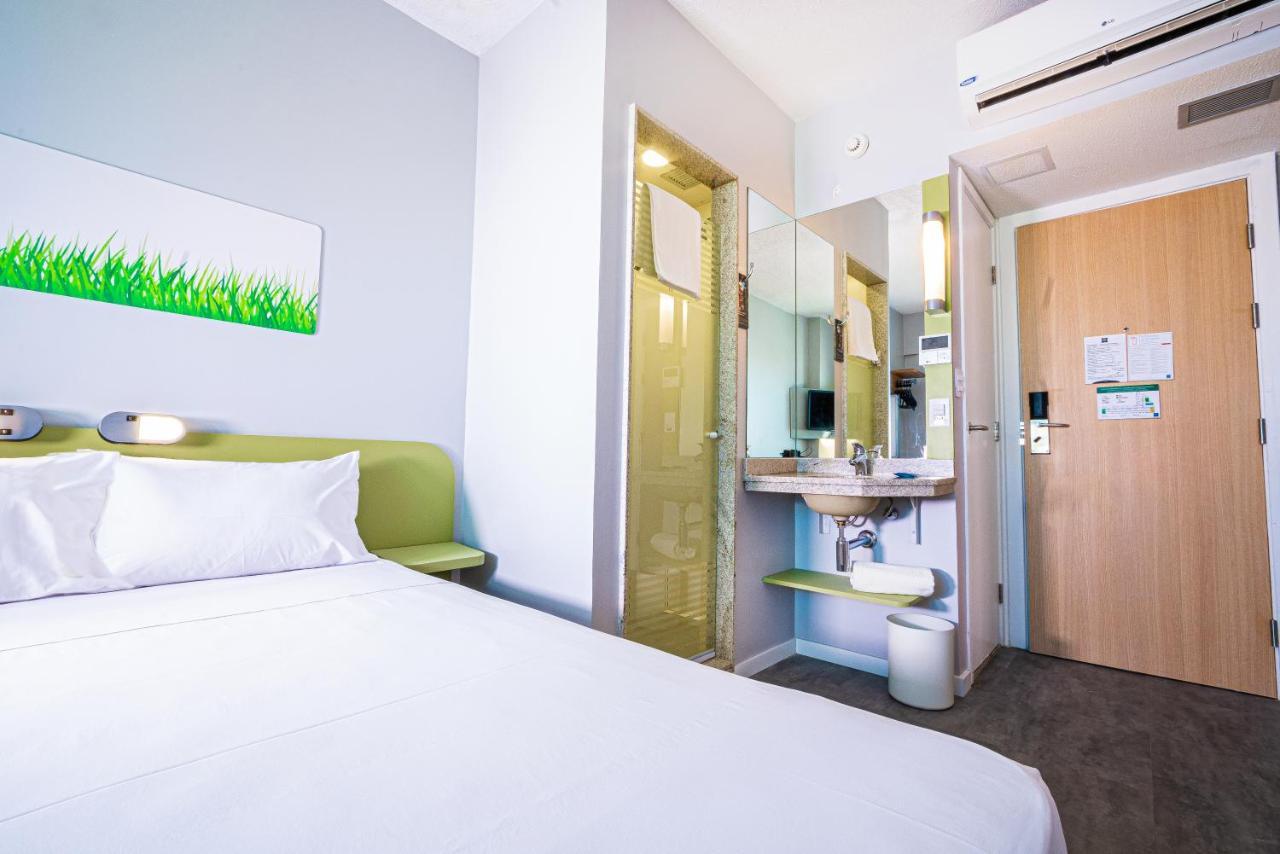 Ibis Budget Fortaleza Praia De Iracema Exterior photo