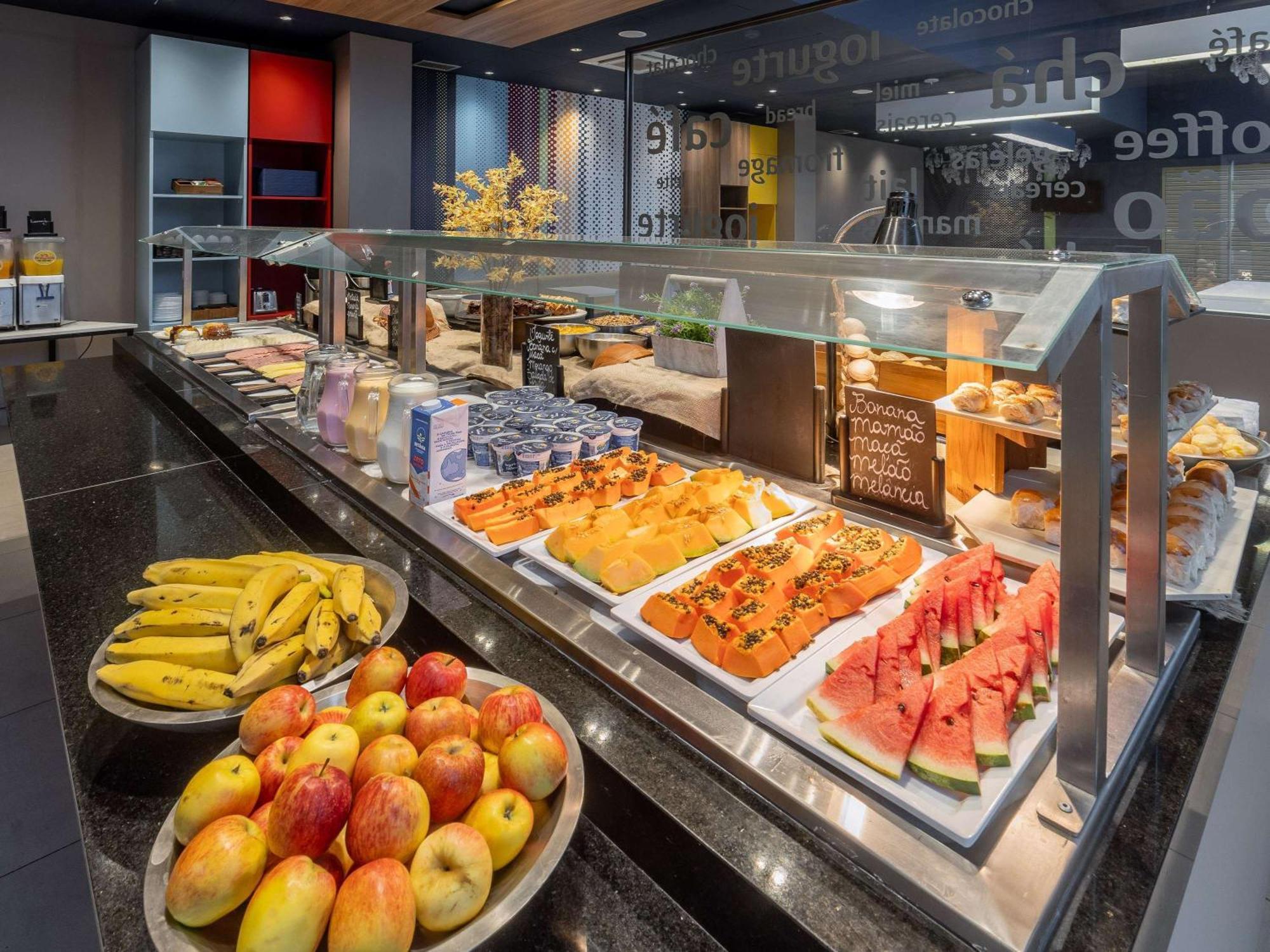 Ibis Budget Fortaleza Praia De Iracema Exterior photo
